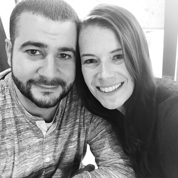 Meet your Posher, Jennifer - Picture 1 of 1